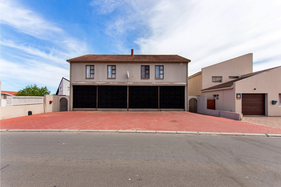 11 Bedroom Property for Sale in Port Owen Western Cape